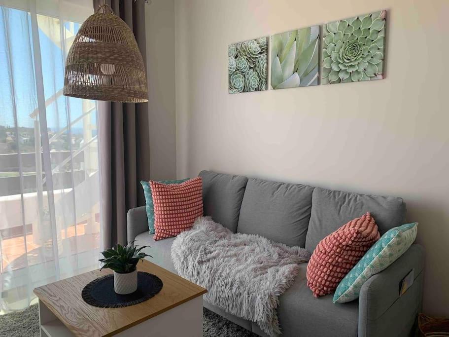 Penthouse Seaview And Golf Valle Romano 埃斯特波纳 外观 照片